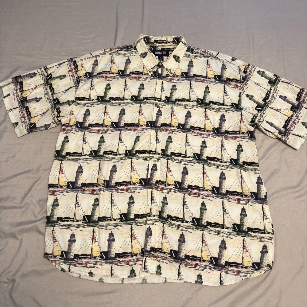 Keeler Bay Lighthouse and Sailboat Shirt XL Vintage